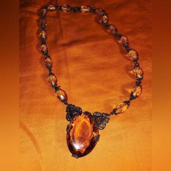 Vintage Glass Beads with An Amaxing Amber Gem Necklace - Picture 2 of 3